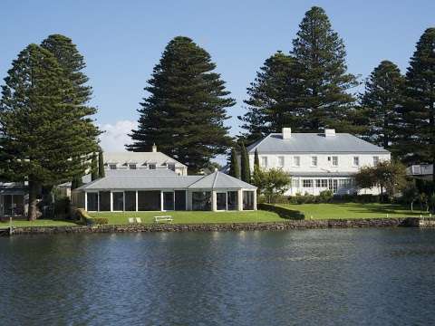 Photo: Douglas Riverside Port Fairy